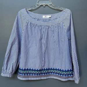 Vineyard Vines Embroidered Open Neck Top -Small